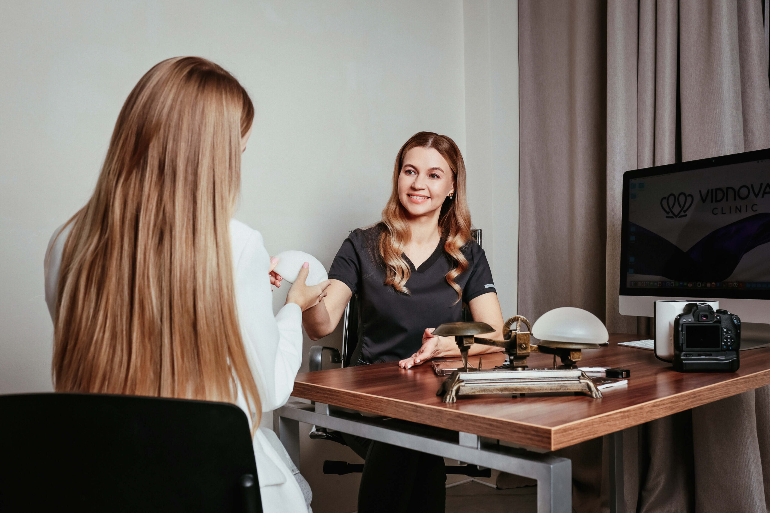 Види та моделі використовуваних грудних імплантів - 1